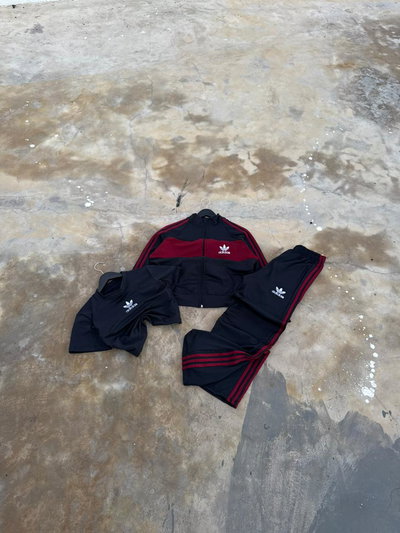 Conjunto Adidas 3 piezas negro con bordo 