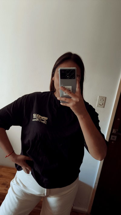 Remera Valen Negro 