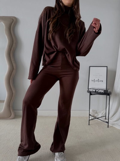 Conjunto Amaia Chocolate 
