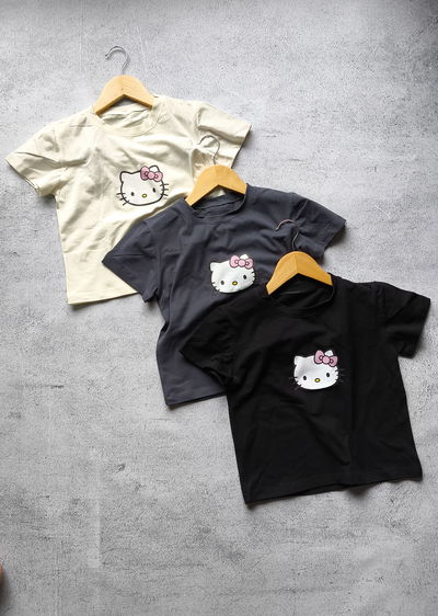 Baby tee hello Kitty 