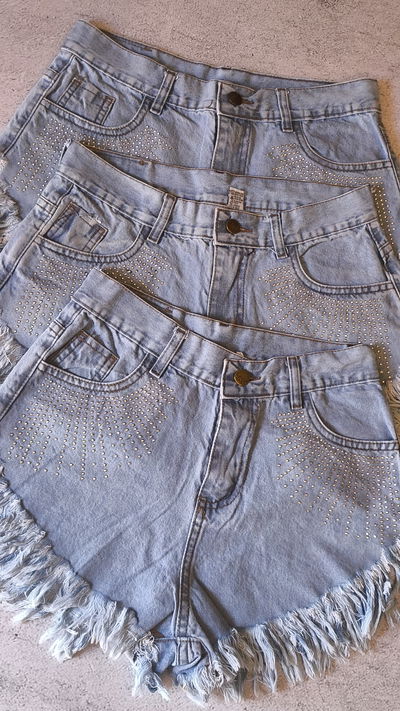 Short Juli