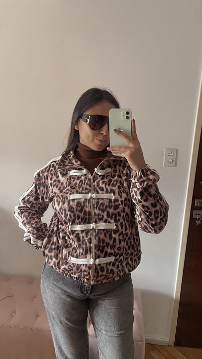 Campera Animal print 