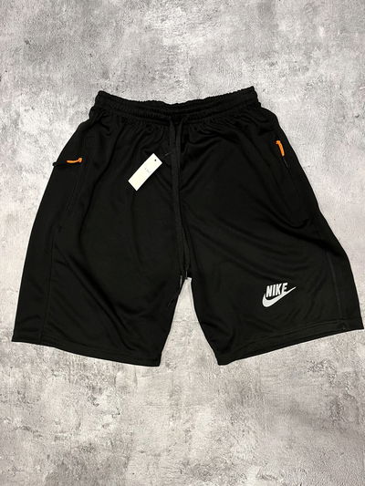 Short Deportivo Nike