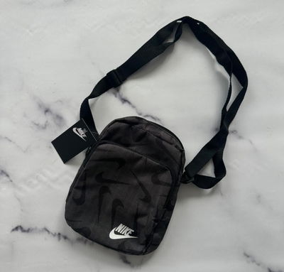 Morral Nike