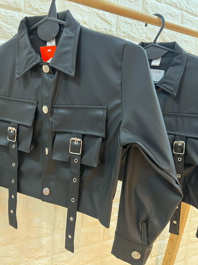 Campera Eco cuero niña