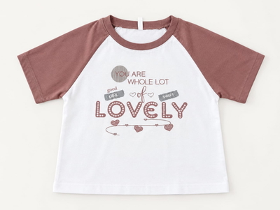 Remera Lovely