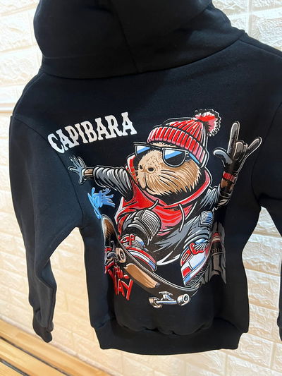Buzo canguro niño capibara