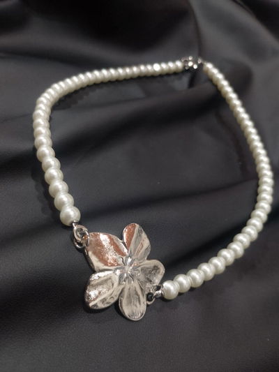 Collar flor 