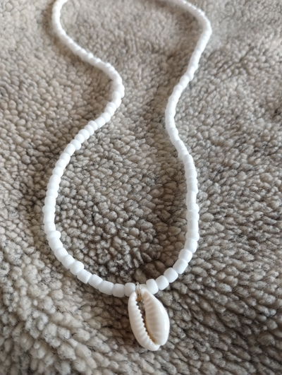 Collar mostacillas 