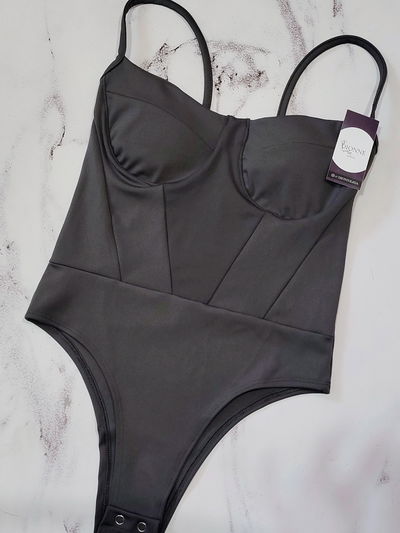 Body Corina