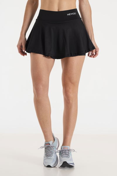 Shorts pollera negro