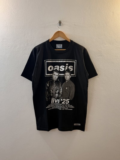 Remera negra algodón Oasis