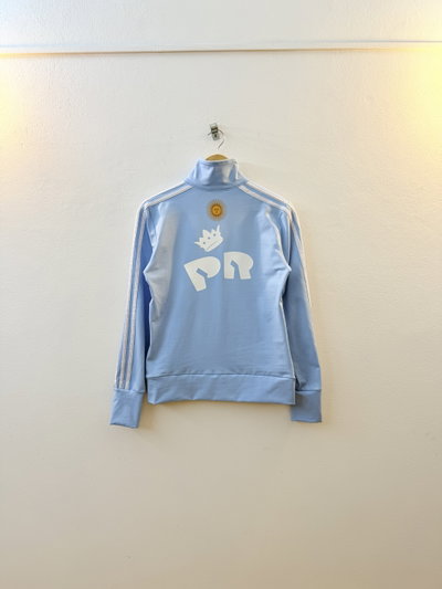 Campera retro homenaje al INDIO