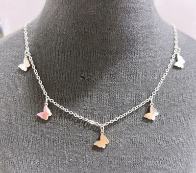 Collar acero 5 dijes plateado