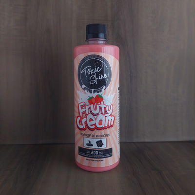 Fruty cream