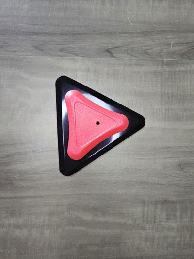 Triangulo quita pelo