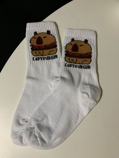 Capyburguer 3/4