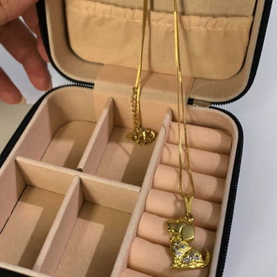 Cadenita con dije enchapada en oro