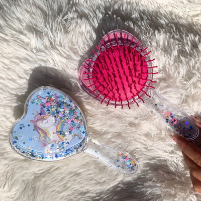 Cepillo con glitters 
