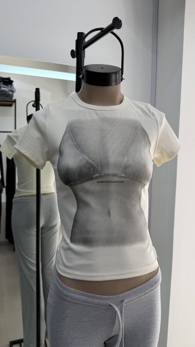 Remera Off