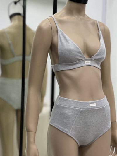 Conjunto Caro