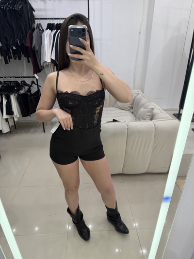 Short sastrero Avispa