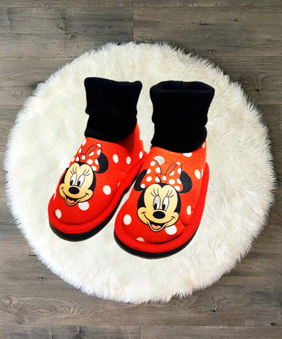 PANTUFLA PUÑITO PERSONAJES