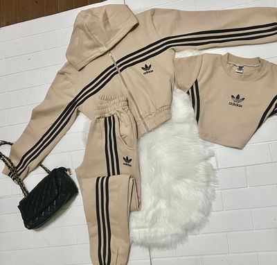 Conjunto frizado de Dama Adidas campera