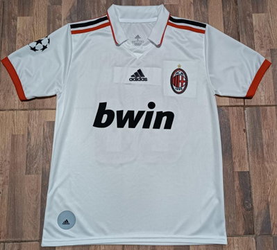 Camiseta retro Milan 2009/10 Ronaldinho