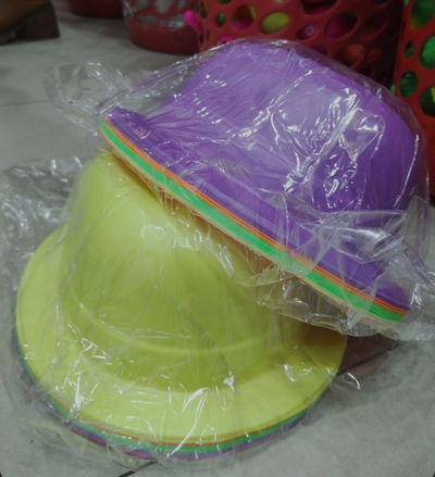 Gorro cotillón liso x 25 unidades 