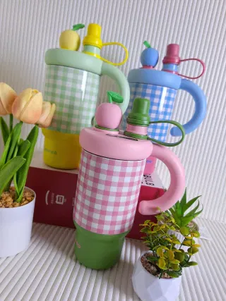 VASO QUENCHER KUNMAO FRUTAL Y CUADRILLÉ. DOBLE PICO