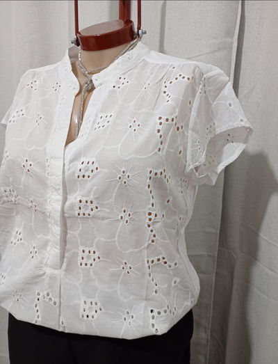 Camisola cuello mao brodery