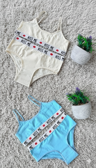 Docena de conjuntos juvenil kiss