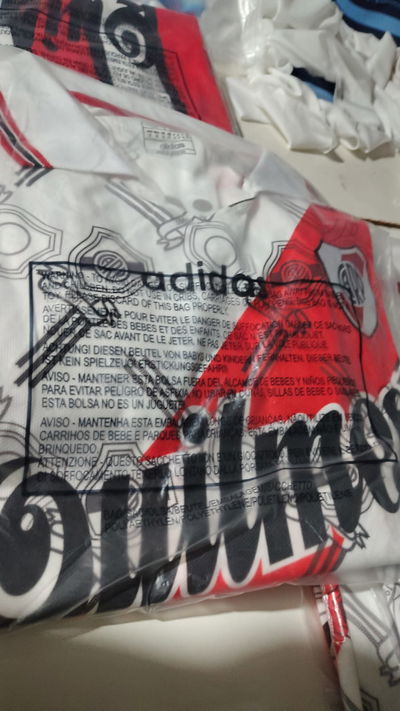 Camiseta River retro talle especial