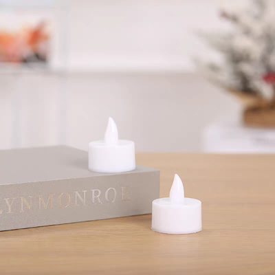 VELA A PILA COMUN EN CAJA X 12 unidades