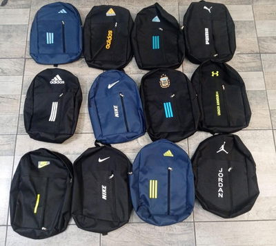 Mochila económica x 6 unidades