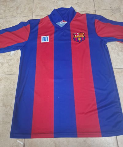 Camiseta Barcelona retro 1983 Maradona