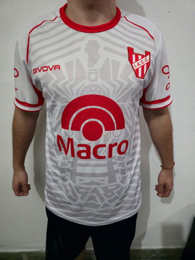 Camiseta Instituto 