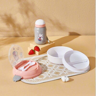 SET LUNCHERA Y BOTELLA