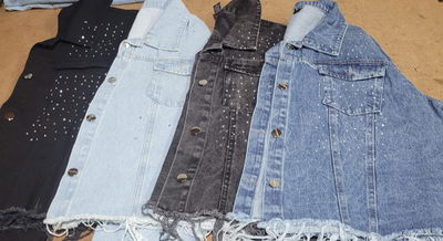 CAMPERA DE JEAN CON BRILLO TALLE ESPECIAL