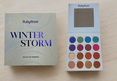 Sombra Winter Storm Ruby Rose 16 colores