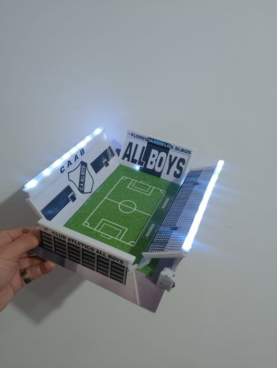 Maqueta de All Boys con público 27 x 37cm