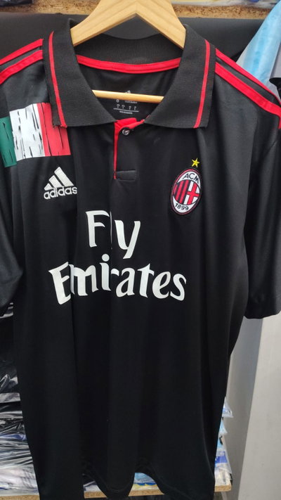Camiseta Milan retro talle especial