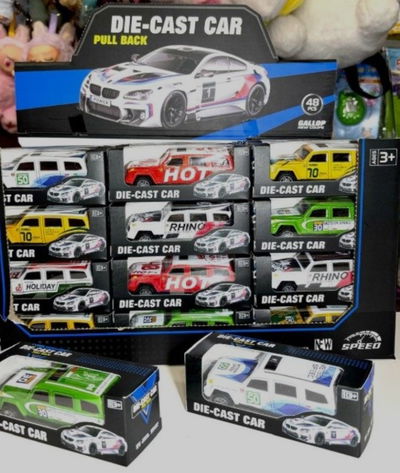 Camioneta a fricción coleccionable x 3 unidades 