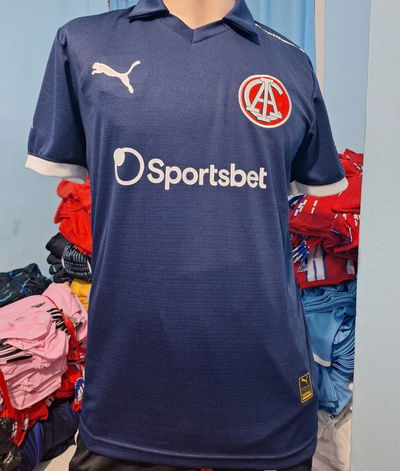 Camiseta independiente chomba 2025