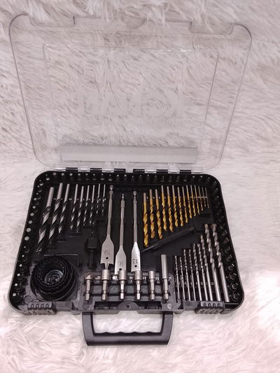 SET DE MECHAS PUNTAS Y ACCESORIOS DE 100 PIEZAS