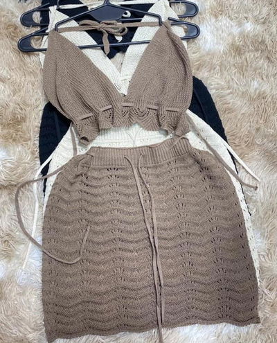 Conjunto calado hilo t.unico (top + pollera)