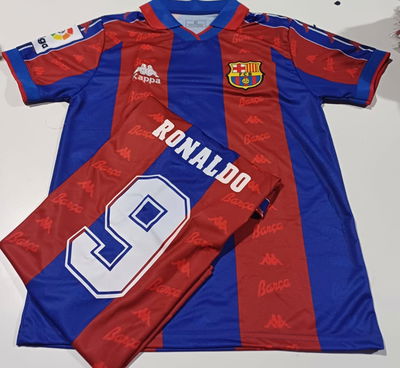 Camiseta Barcelona Retro Ronaldo