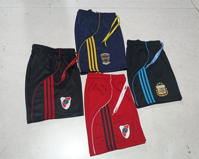 Shores de hombres Futbol