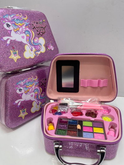 ESTUCHE DE MAQUILLAJE PARA NIÑAS